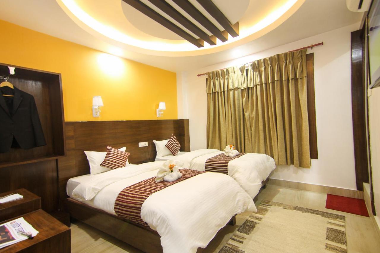 Hotel Lakeside Pvt. Ltd. Pokhara Kültér fotó
