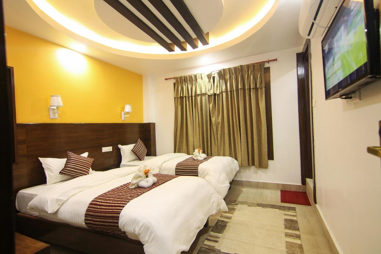 Hotel Lakeside Pvt. Ltd. Pokhara Kültér fotó